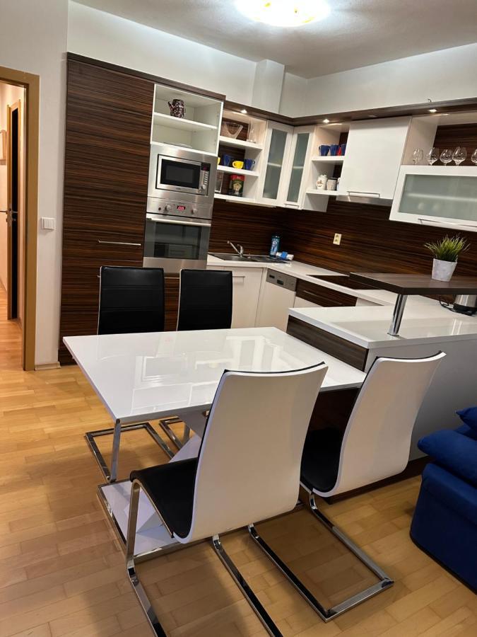 Apartments Spacilova Nearly Center Komarov 外观 照片